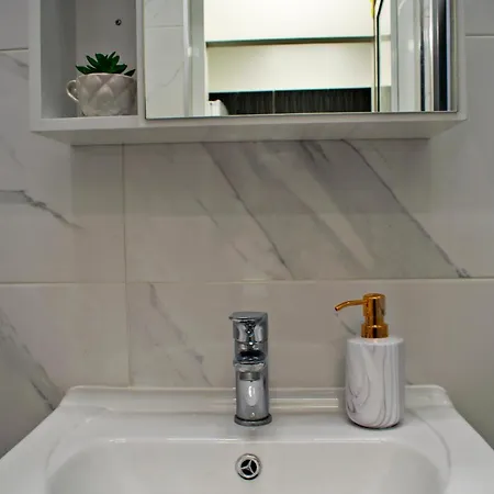 Luxurious Studio Apartment “The Hill” Апартамент Пловдив